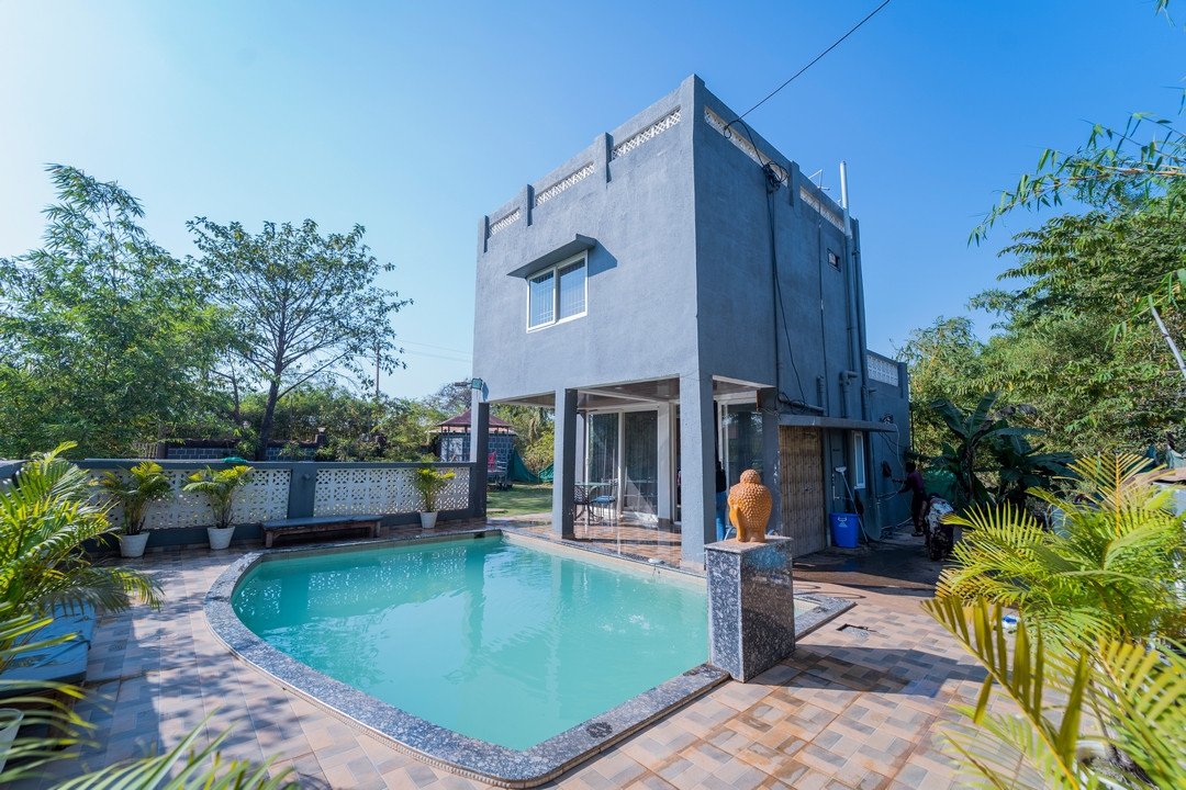 Book Mangata Resort (Cottage No. 136)