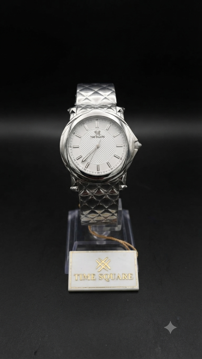Time Square Quilted Link Watch