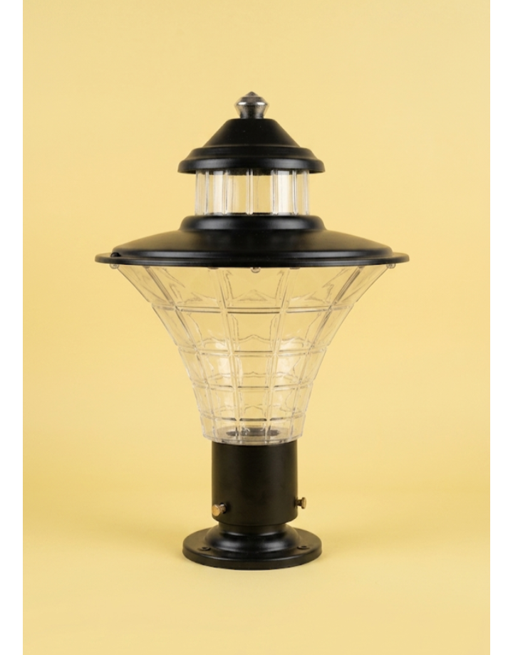 Vintage Style Outdoor Post Light / Gate Pillar Light