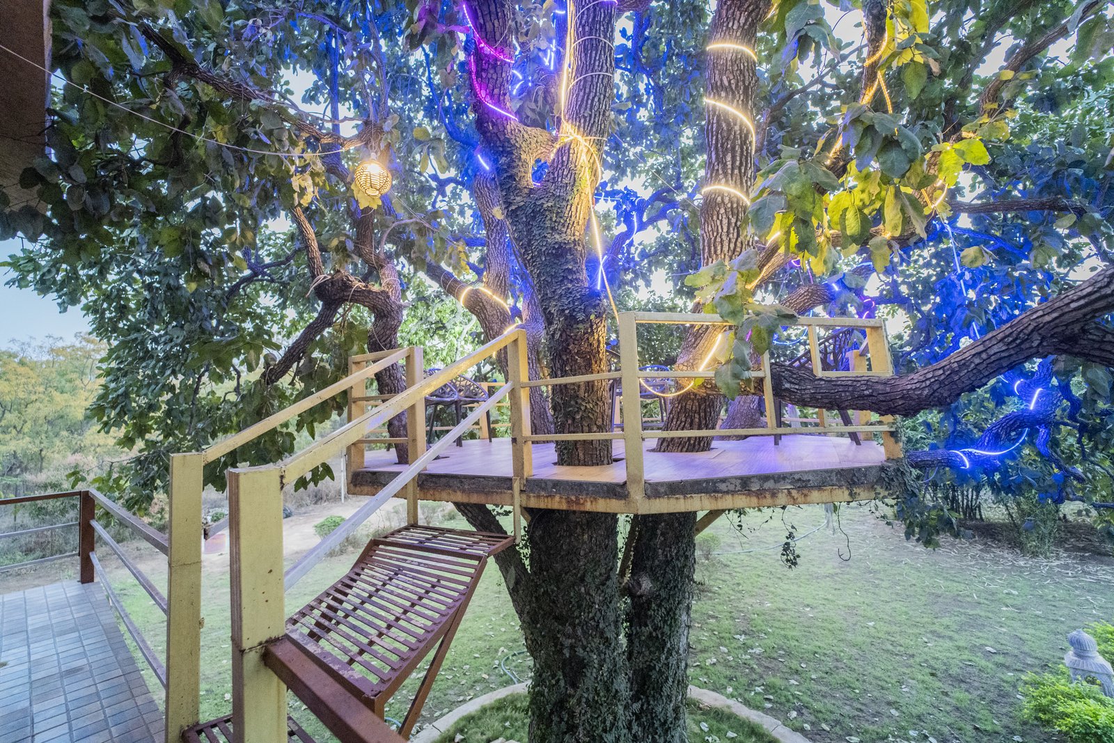 Book Mangata Resort (Cottage No. 45)